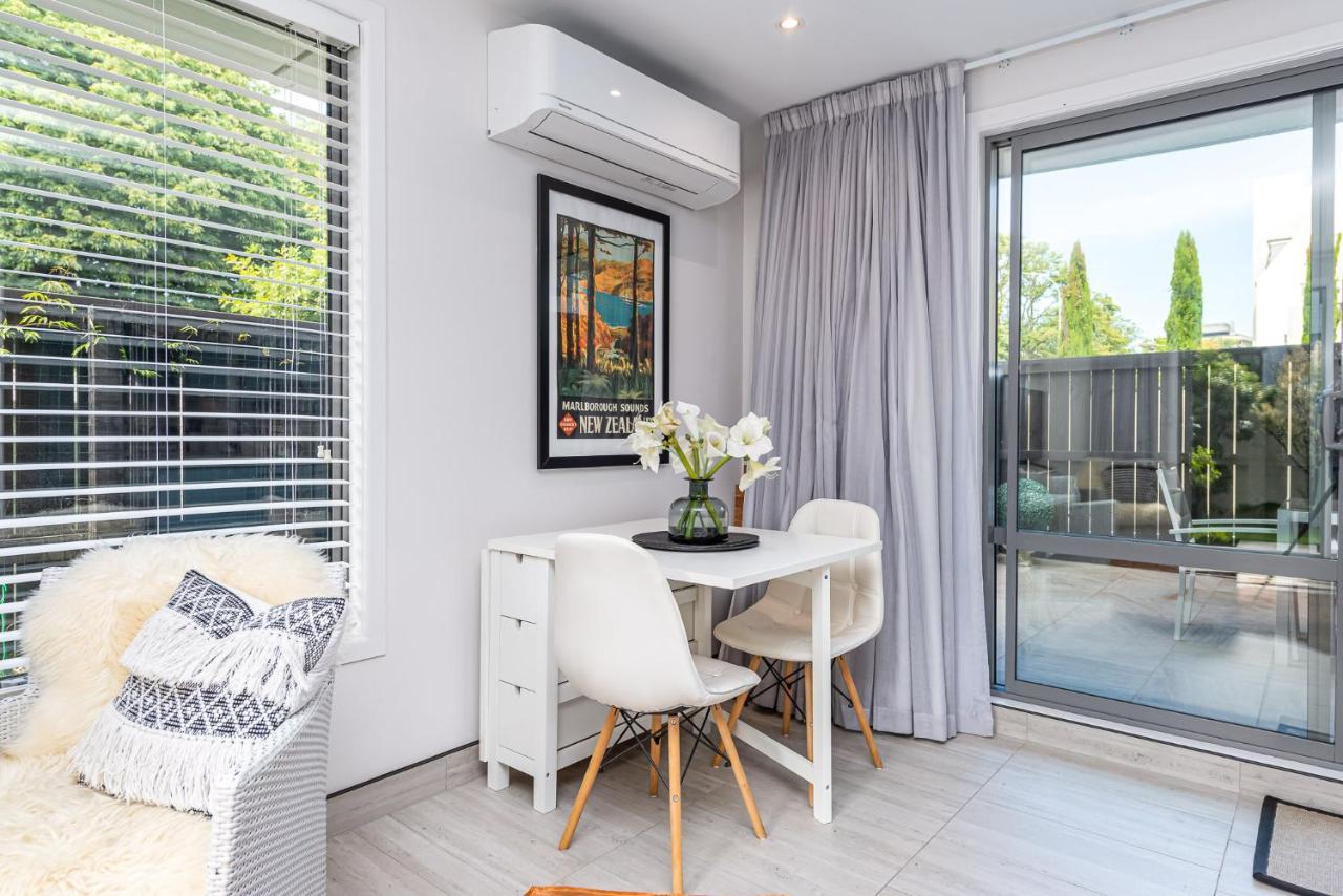 Riverside 1-Bed Apt - In The Heart Of The City Κράισττσερτς Εξωτερικό φωτογραφία